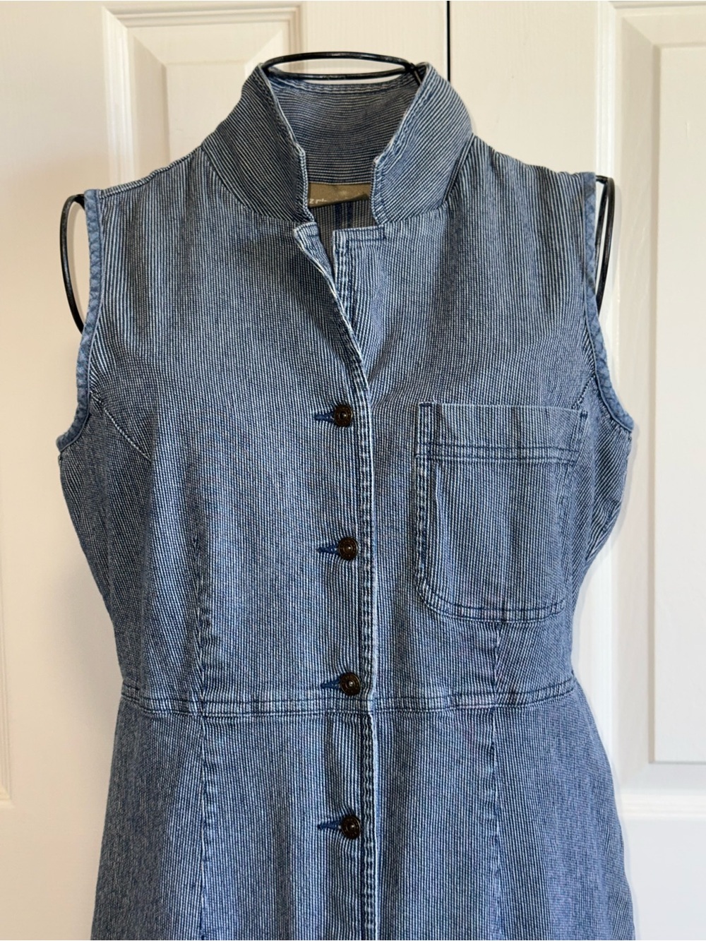 Liz Claiborne Sleeveless Denim Midi Dress. Nice stretch 98% cotton 2% spandex. 4 - Picture 3 of 7